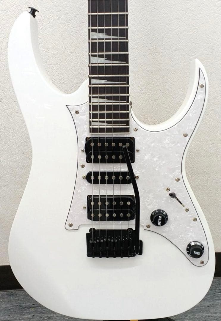 Ibanez RG350DXZ 2018年製　エレキギター ホワイト