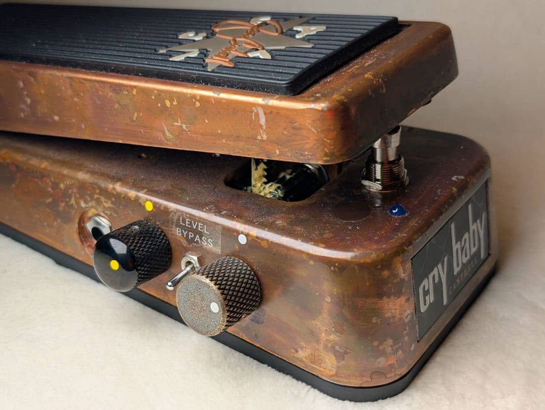 【魔改造MOD】ワウペダル JERRY CANTRELL CRY BABY