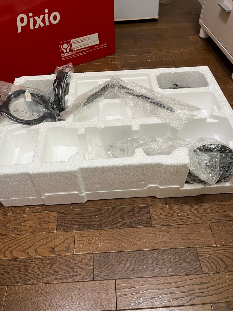 ピクシオ 4k 27インチモニター