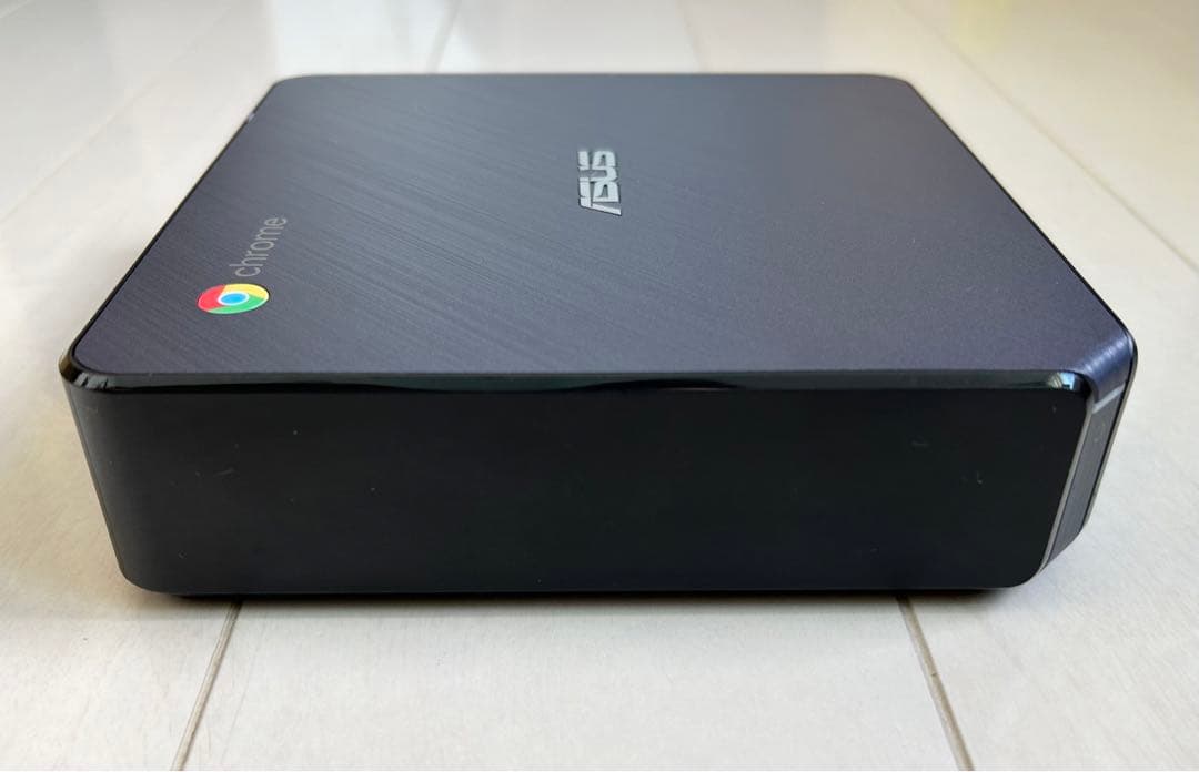 ASUS Chromebox 3 i7-8550U 第8世代 DDR4 4GB