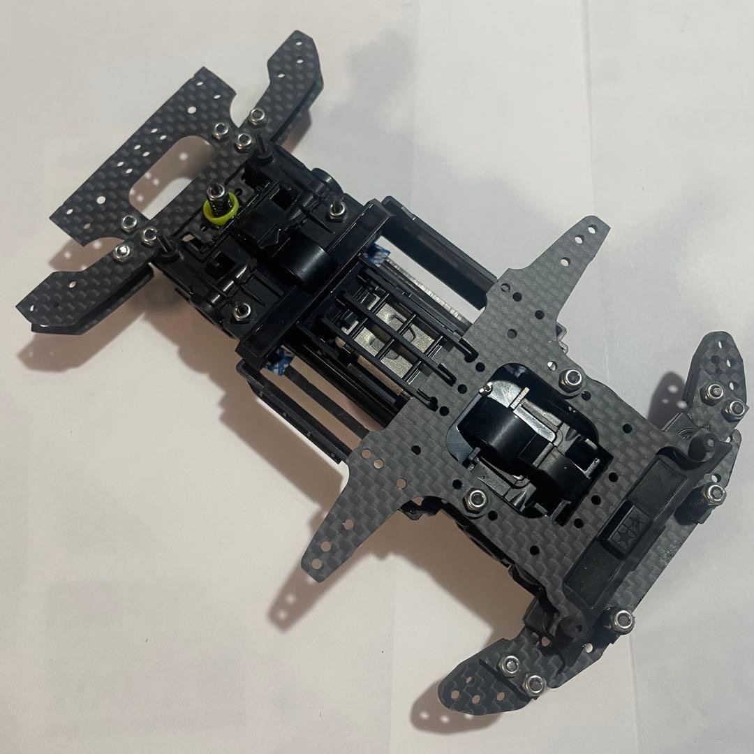 ミニ四駆　MSフレキ　フロントAT段下スラダン　1軸アンカー　提灯社外カーボン②