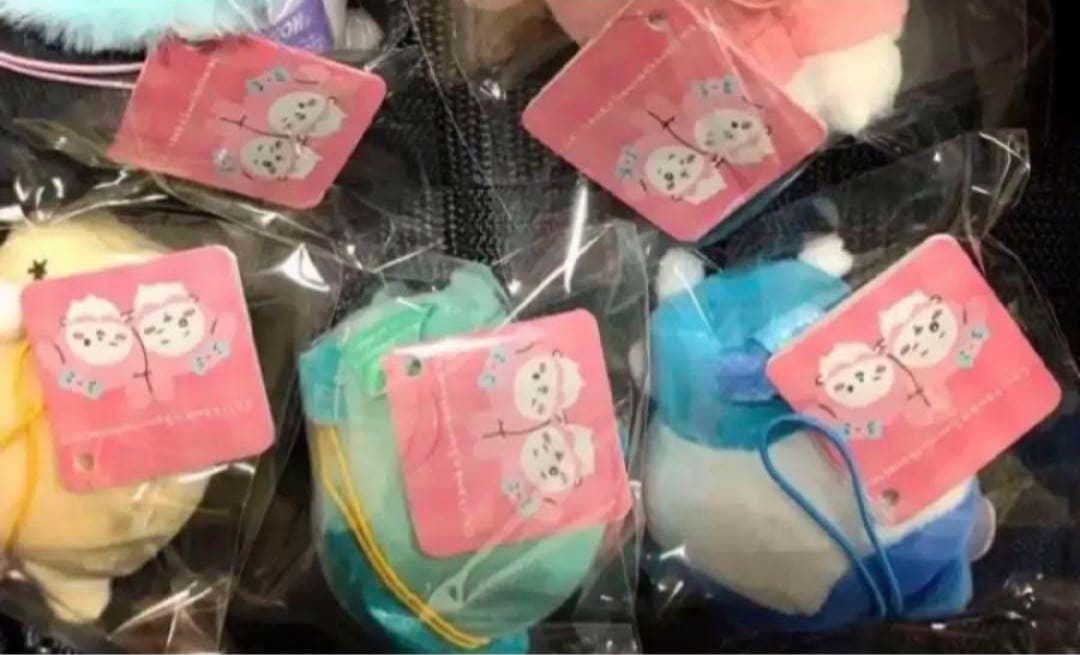 ちいかわ サンリオコラボ マスコットぬいぐるみ 5体 コンプセット 新品タグ付き