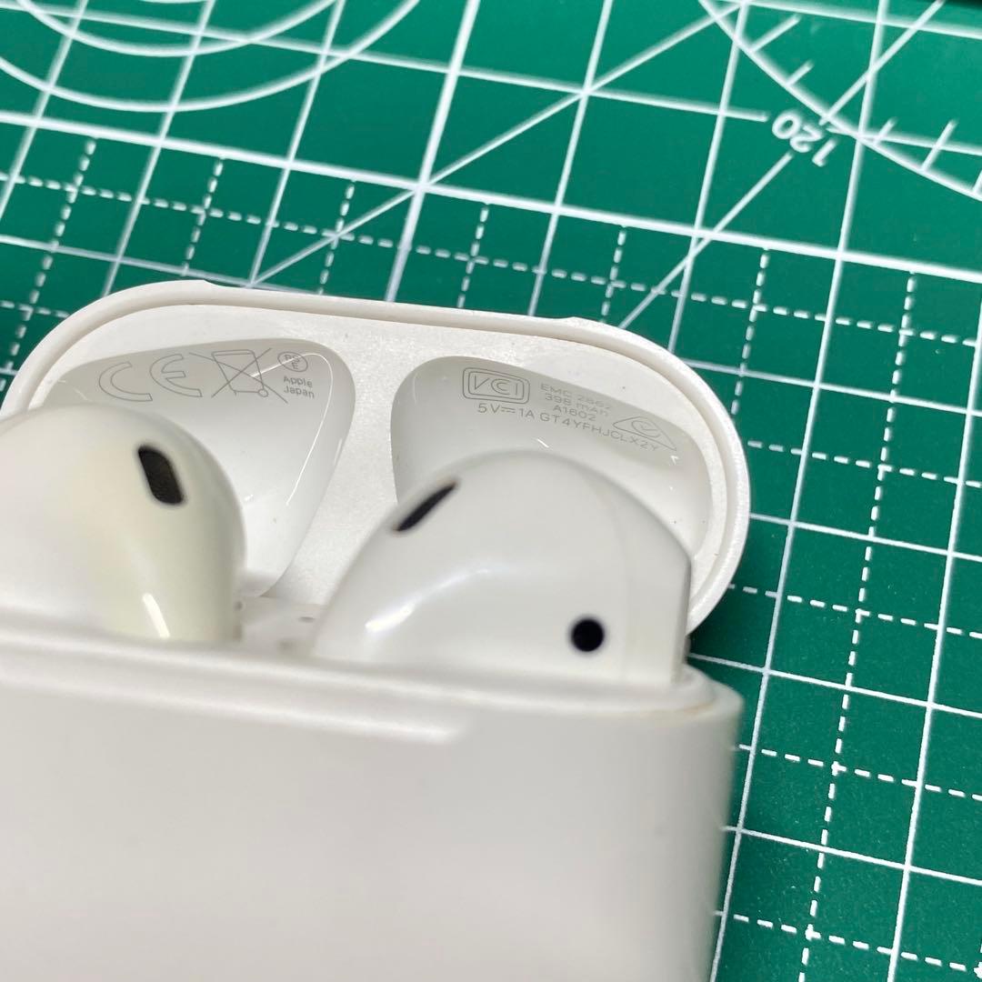 Apple AirPods 第二世代 エアポッズ第2世代