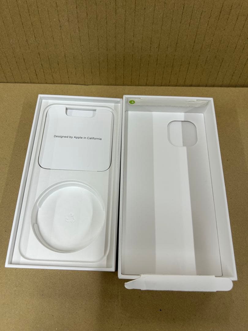 【美品】iPhone 13 128GB ミッドナイト SIMロック解除済み