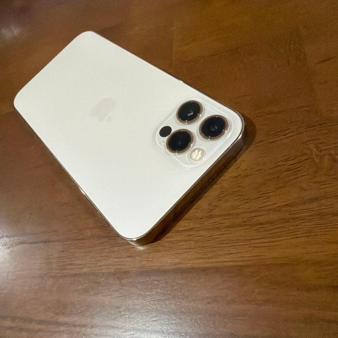 Apple iPhone 12 Pro ゴールド 本体(即購入可能)