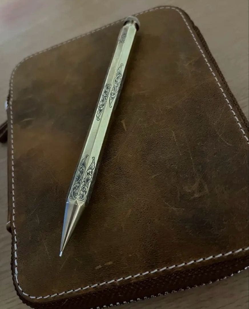 彫金　カヴェコブラス