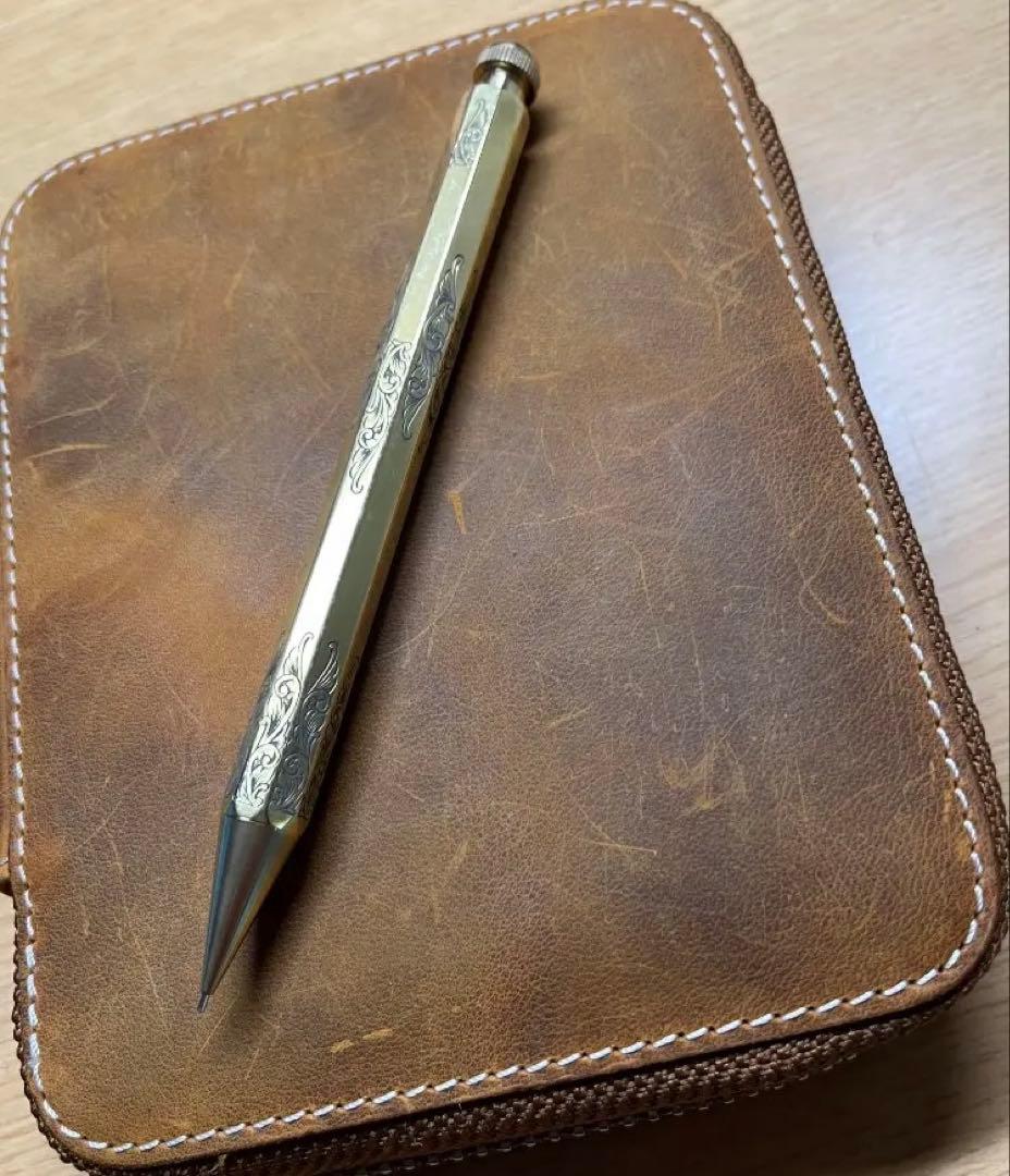 彫金　カヴェコブラス