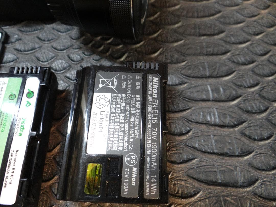 ニコンNikon1 V1 ブラックボディ パワーズームレンズ ショット数4313