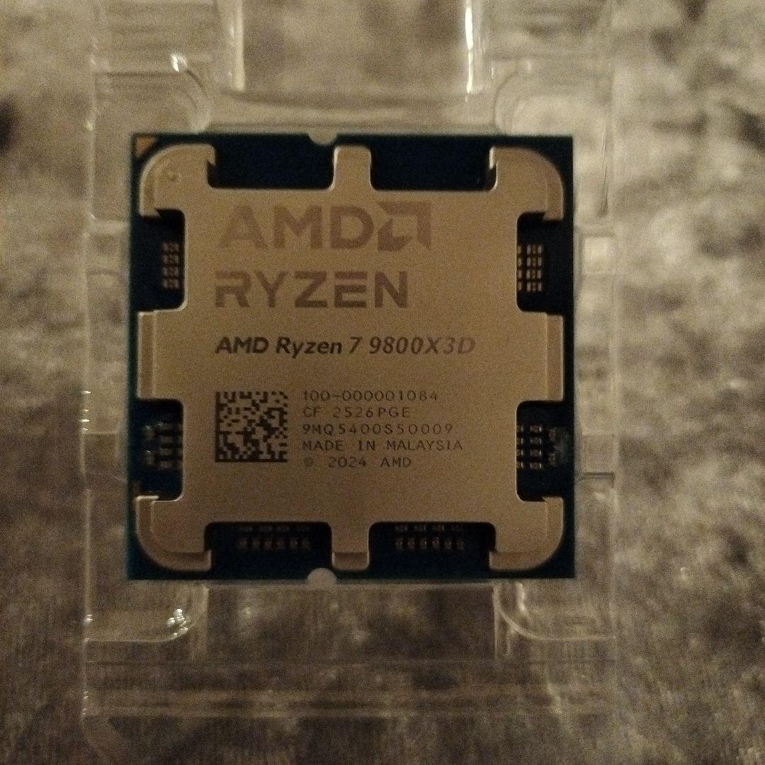 パ*コ様 AMD Ryzen 7 9800X3D CPU 本体　美品