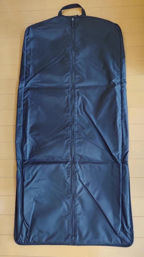 未使用 TUMI トゥミ ガーメントバッグ