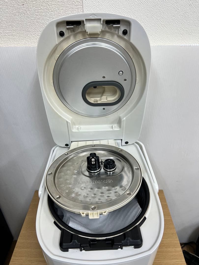 IRIS OHYAMA 圧力IHジャー炊飯器 RC-PD50-W（2021年製）