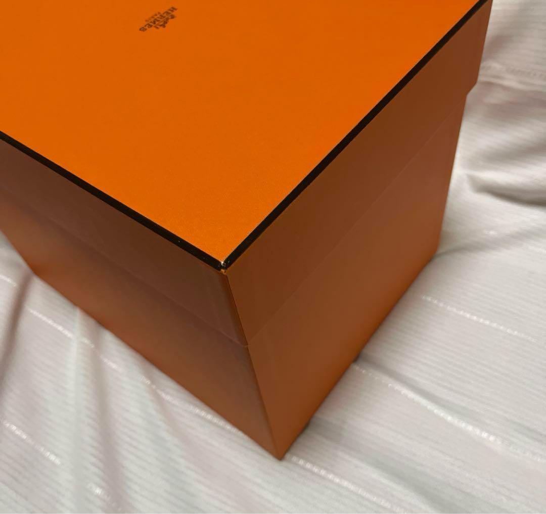 HERMES オレンジ ギフトボックス