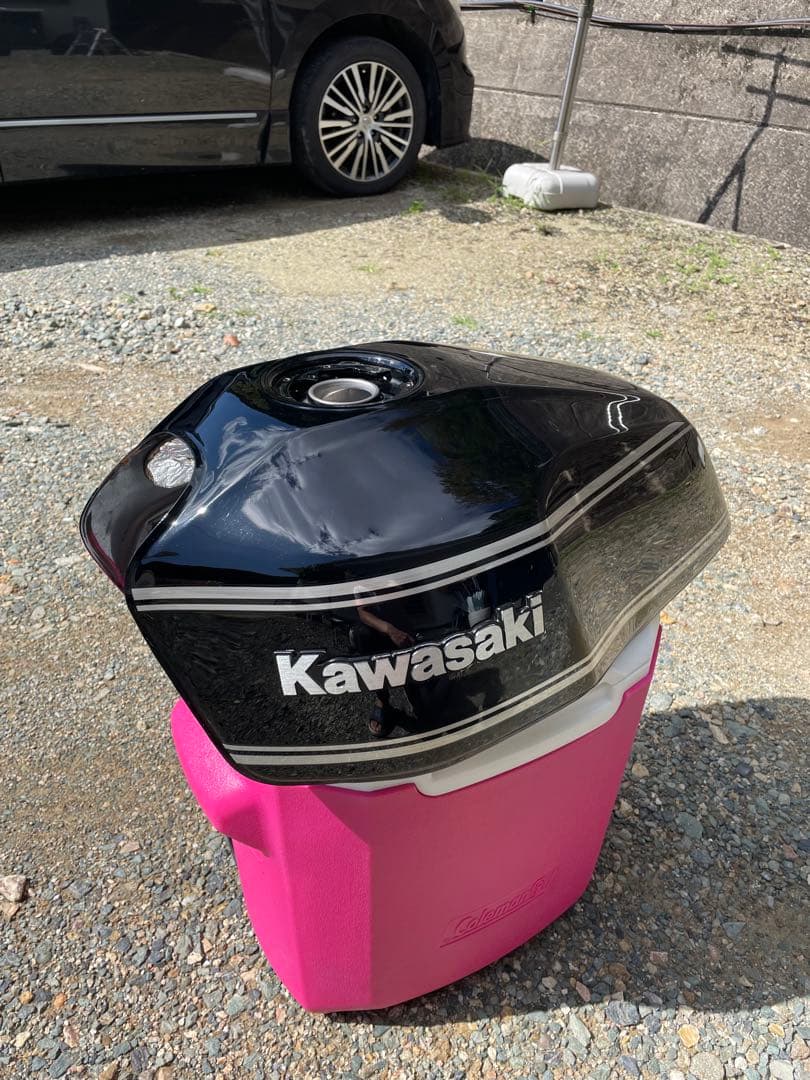 Kawasaki ZRX400 ガソリンタンク 錆なし