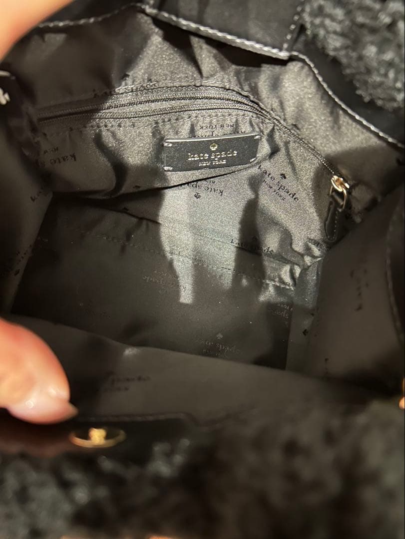 ファー素材 黒 ショルダーバッグ