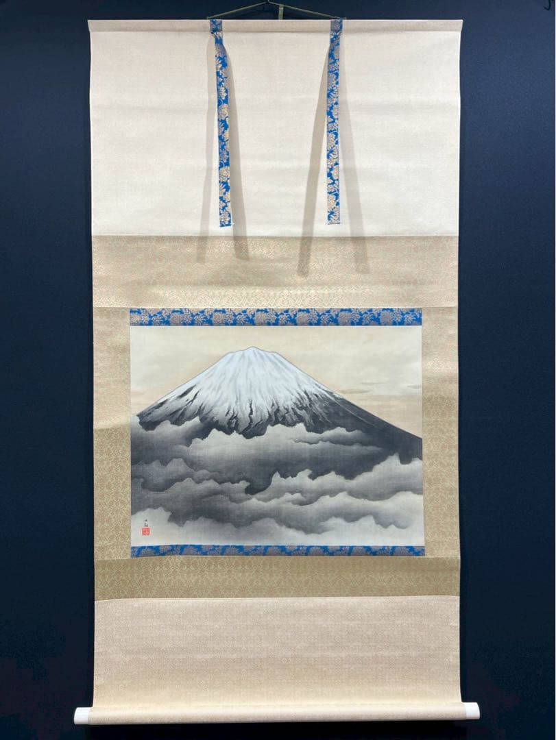 12 横山大観/神嶺不二山/絹本/共箱