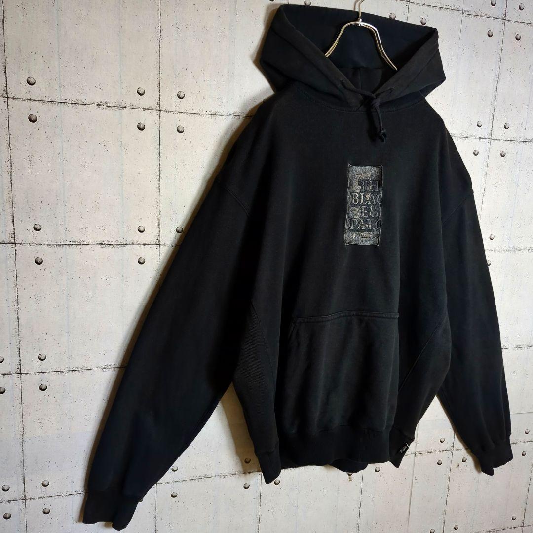 【黒刺繍オールブラック】ブラックアイパッチ　取扱注意　スウェット パーカー　L