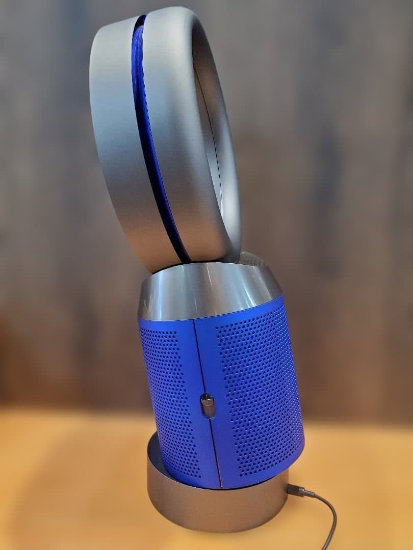 dyson　空気清浄機能付き扇風機　DP04