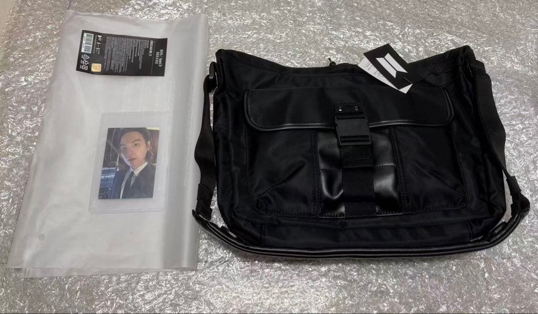 AgustD D-Day Sugaクロスバッグ ユンギ トレカ付き