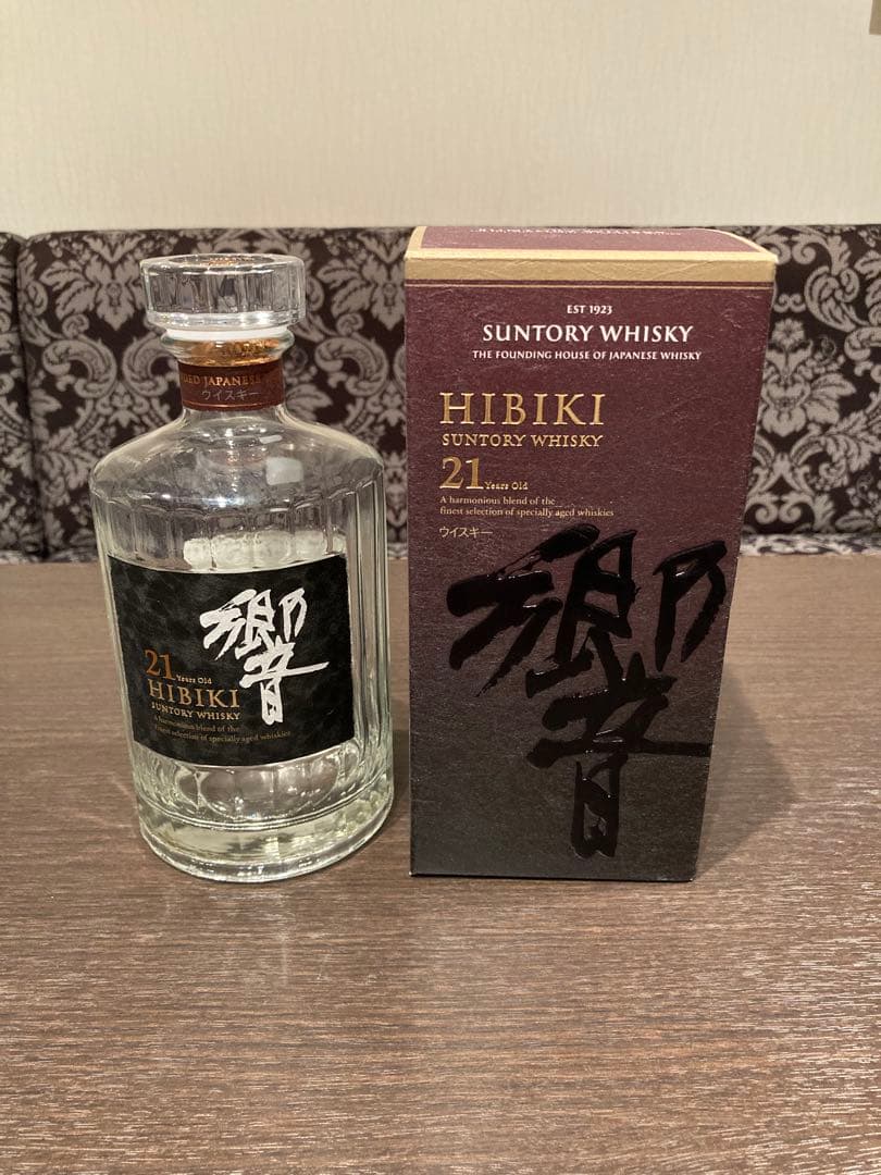 山﨑18年、Hibiki 21年 ウイスキー ボックス入り空瓶
