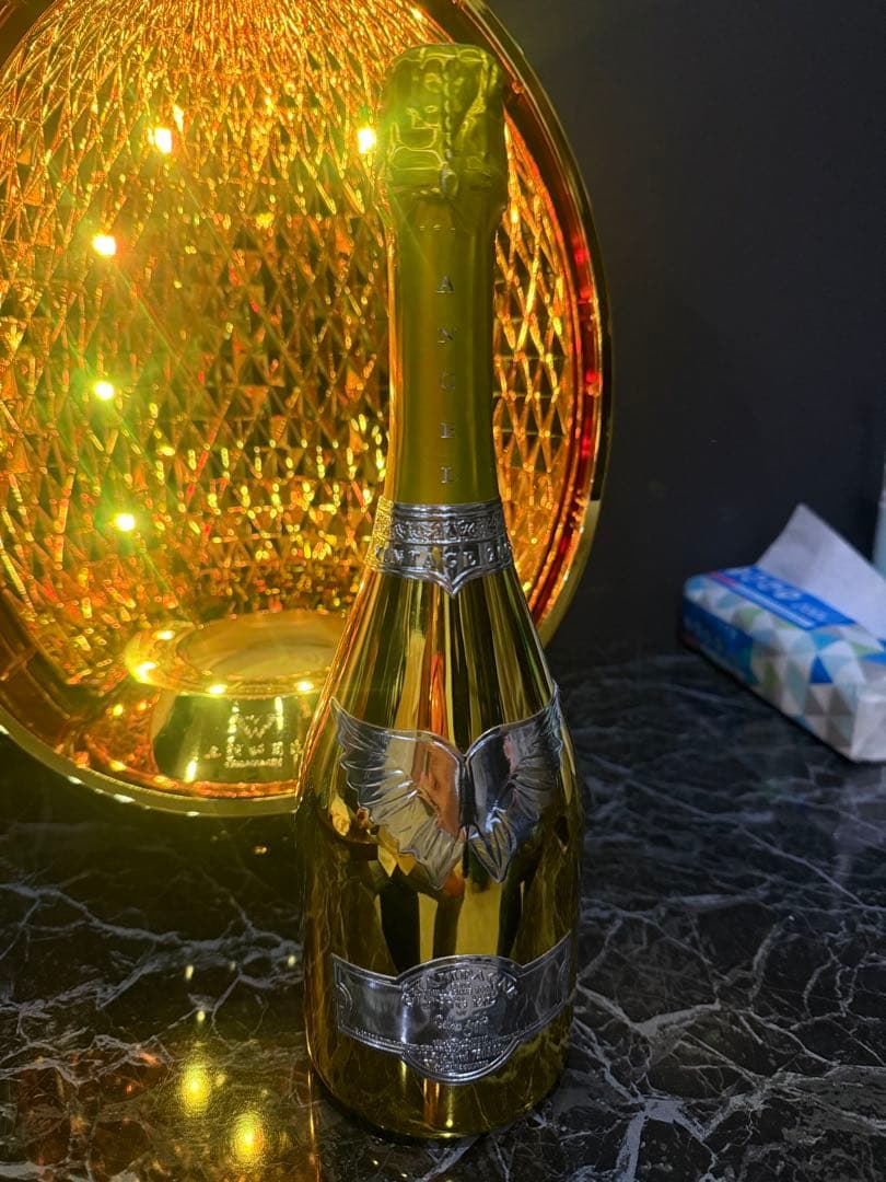 エンジェルシャンパンエッグ イエロー