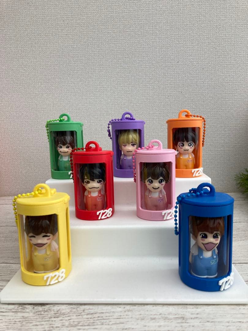 728付なにわ男子指人形専用ホルダー