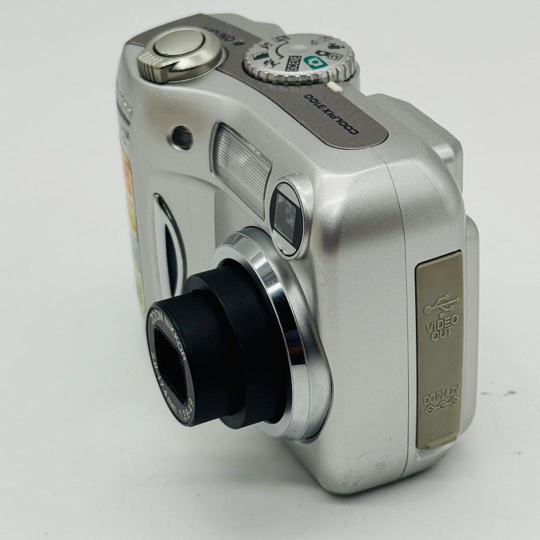 Nikon COOLPIX 3100 デジタルカメラ