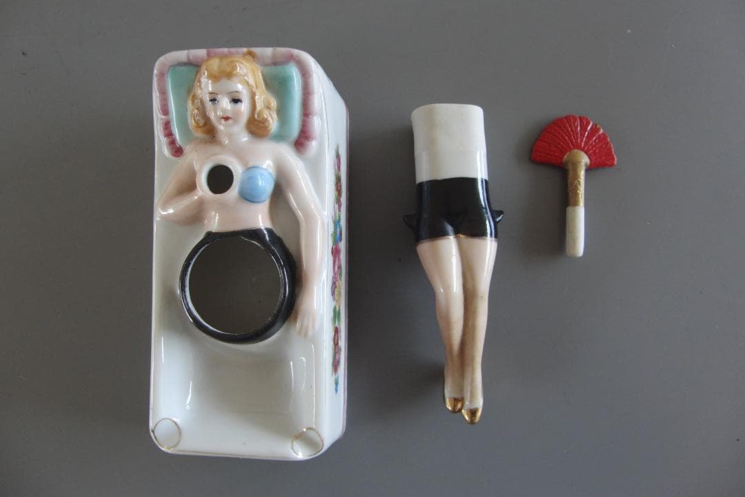 レア　５０’ｓヴィンテージピンナップガール灰皿