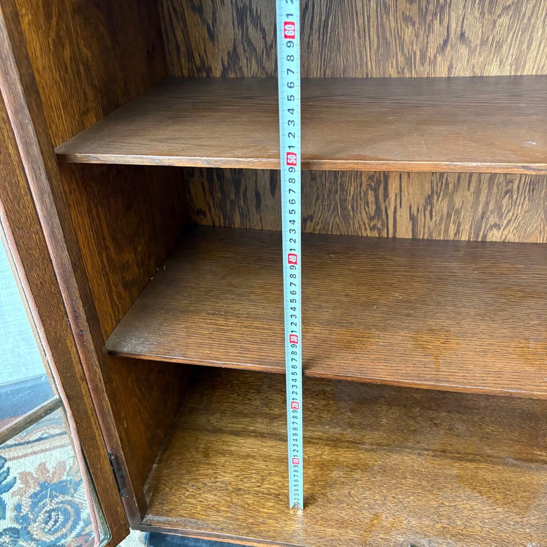 英国アンティーク 大型 木製サイドボード 窓枠風ガラスキャビネット 飾り棚