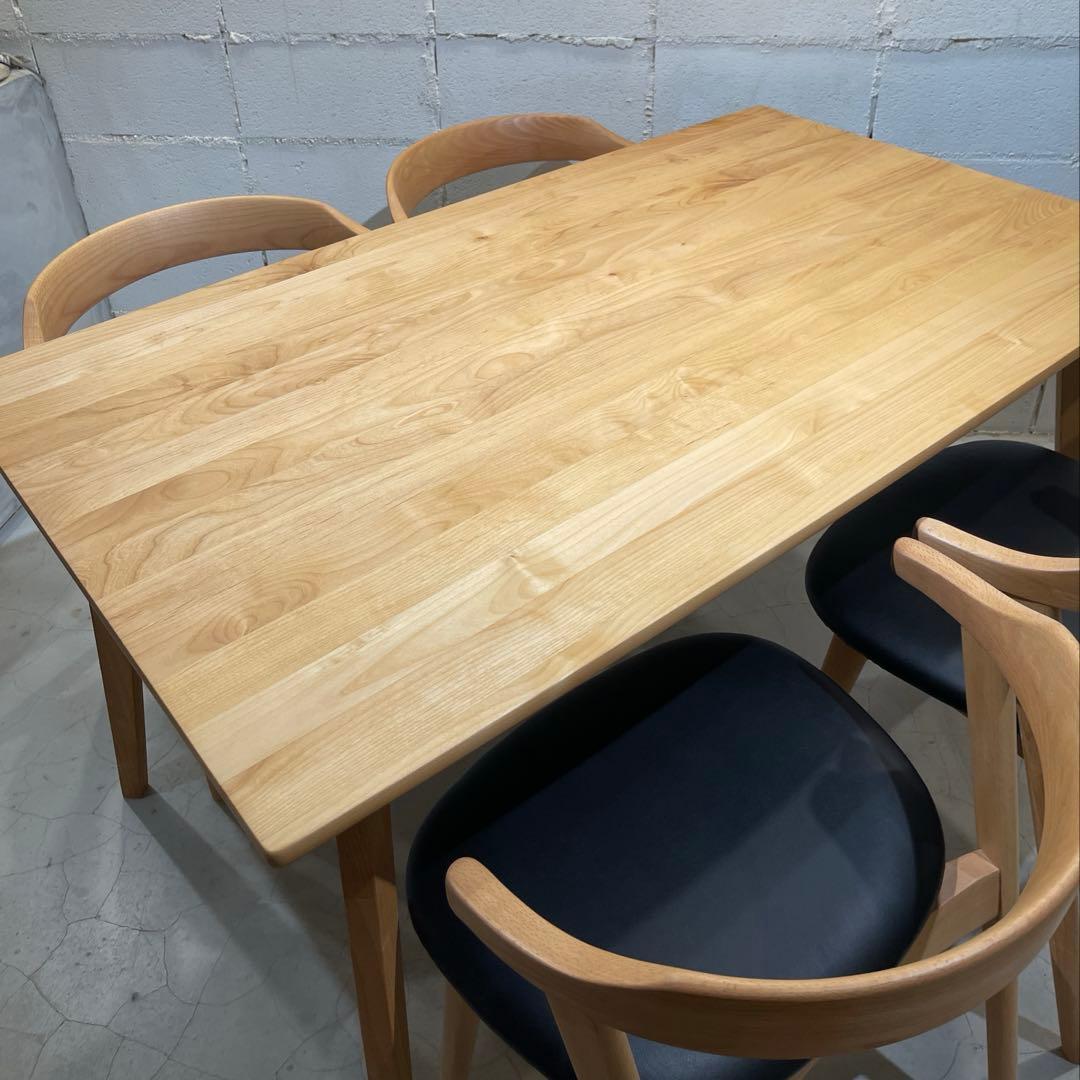 トム吉 美品　MOMO NATURAL モモナチュラル　ダイニングテーブル