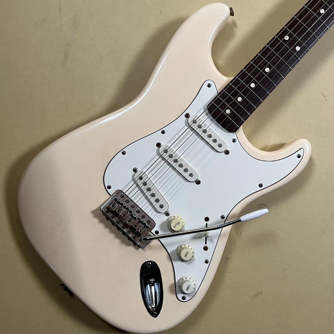 Fender Japan ST40 Stratocaster 1987-88年