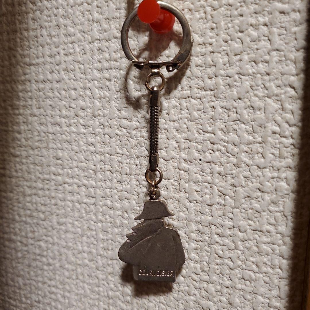 高級ブランデー「クルボアジェ（COURVOISIER）」 金属製キーホルダー