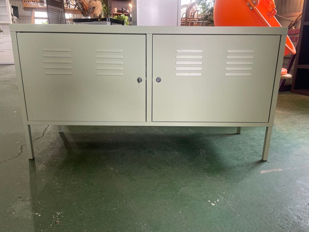 ツンドラ　　IKEA PS キャビネット　廃盤　モスグリーン