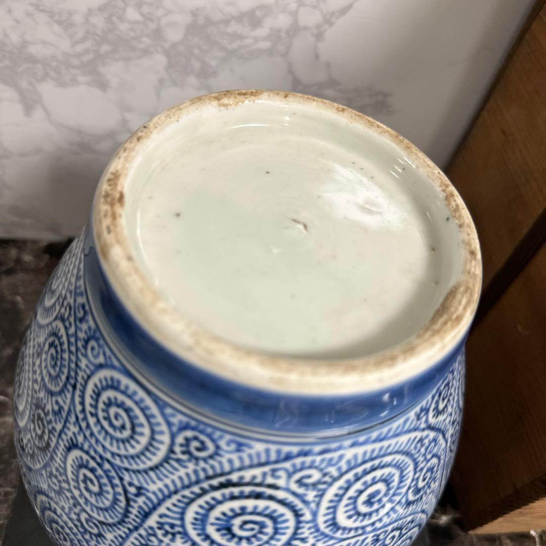 沈香壺、古伊万里、総蛸唐草、時代共箱。ほぼ完品！