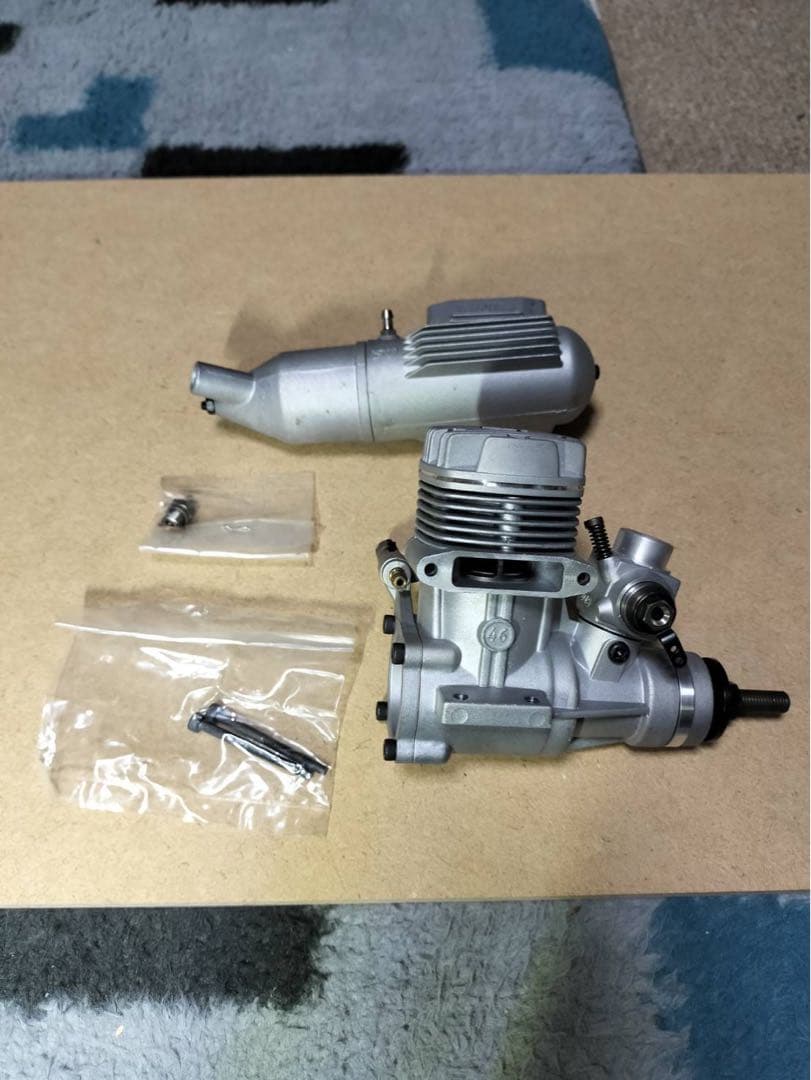 O.S. MAX 46 FX エンジン 本体