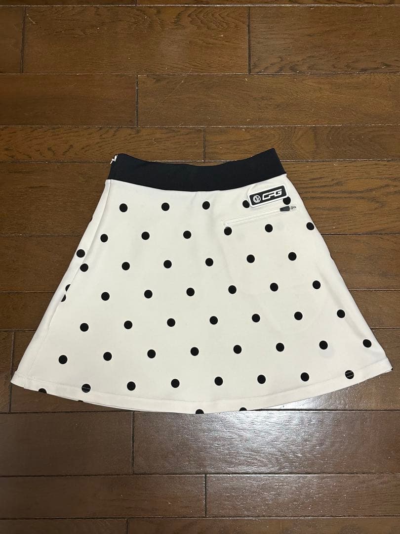 【ゆん】CPG ドット柄フレアスカート Sサイズ
