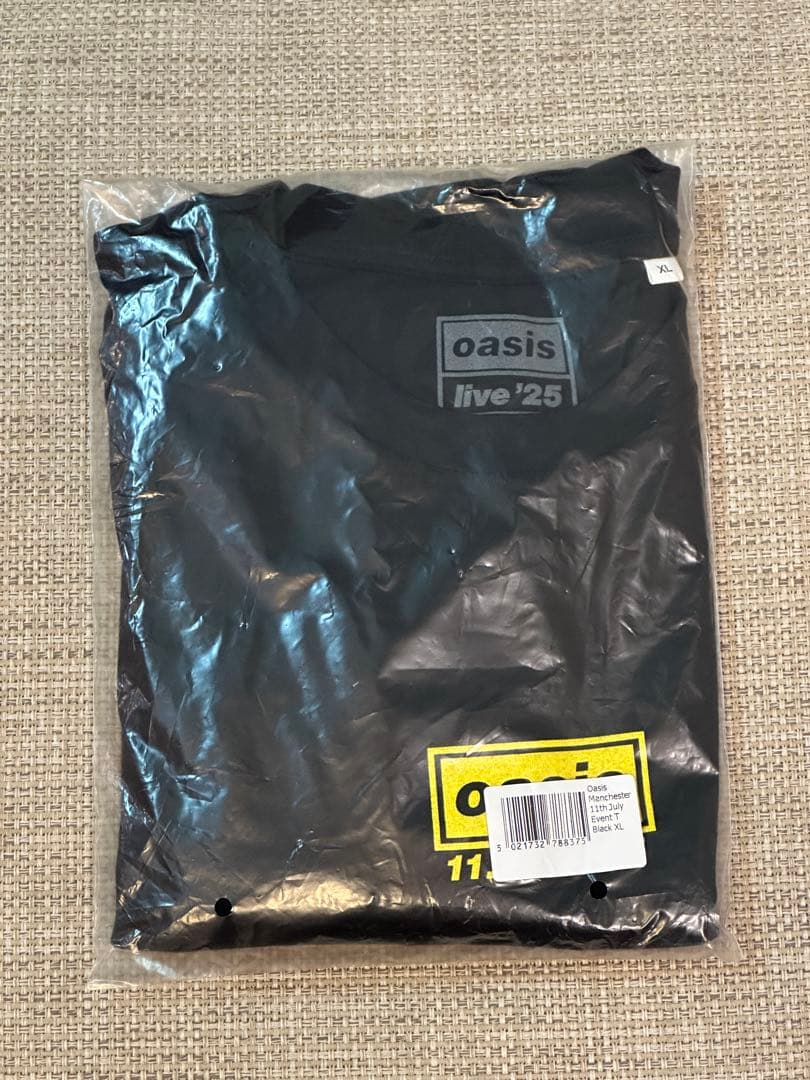 残り1日　oasis live '25 Manchester Tシャツ　XL