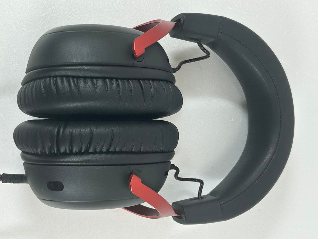 HyperX Cloud III  ゲーミングヘッドセット