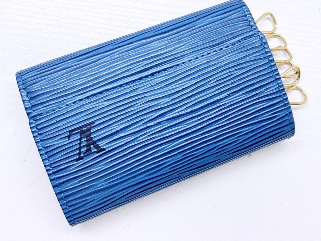 美品　ルイヴィトン　エピ　ミュルティクレ6　キーケース トレドブルー