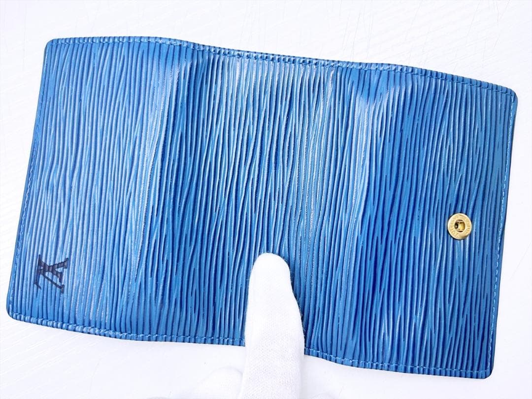 美品　ルイヴィトン　エピ　ミュルティクレ6　キーケース トレドブルー