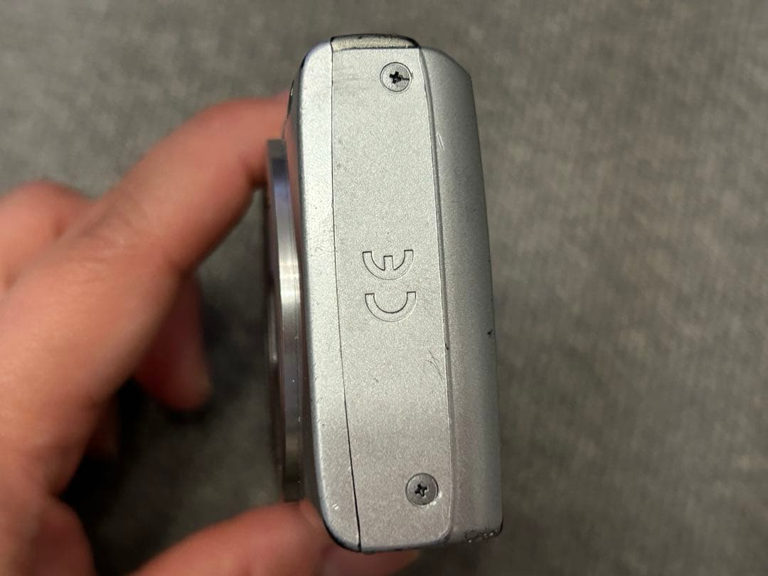 Canon IXY 200 シルバー