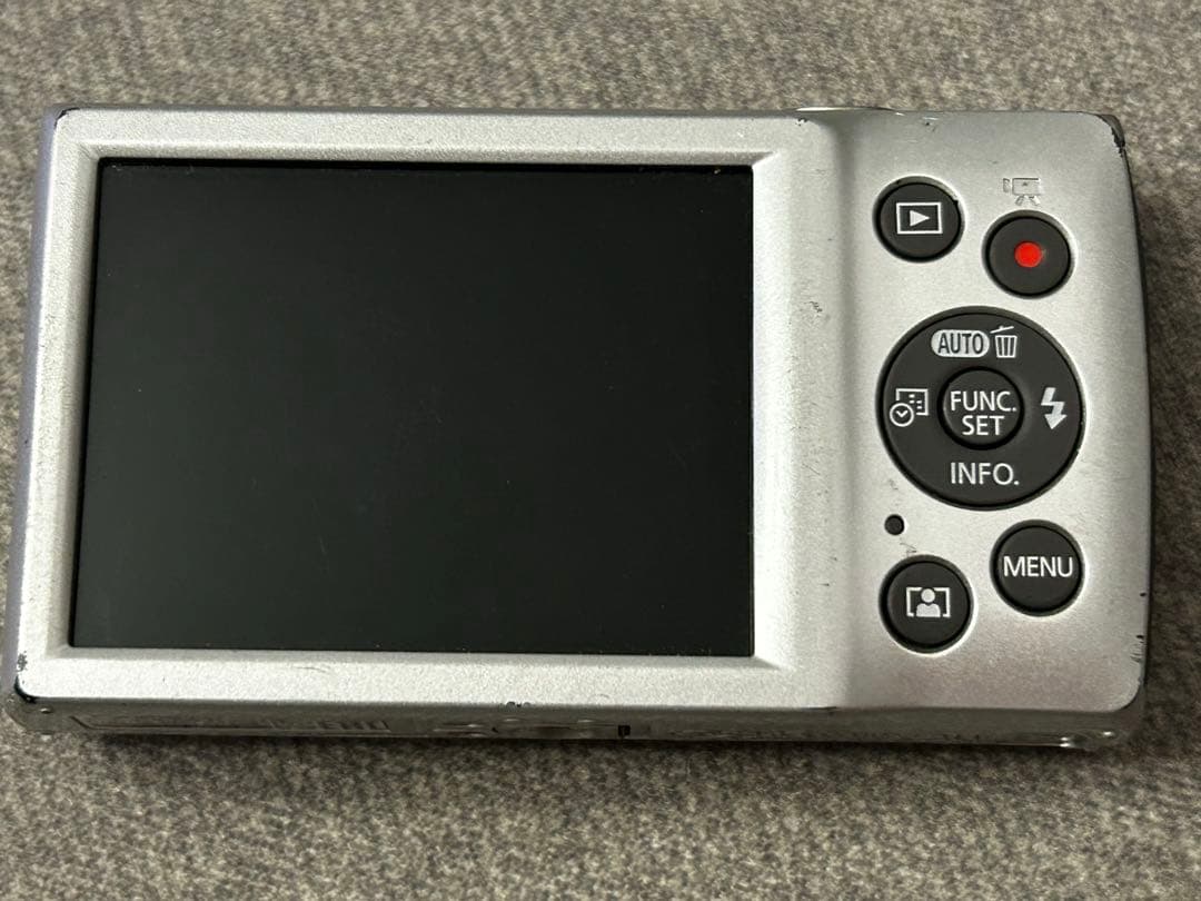 Canon IXY 200 シルバー