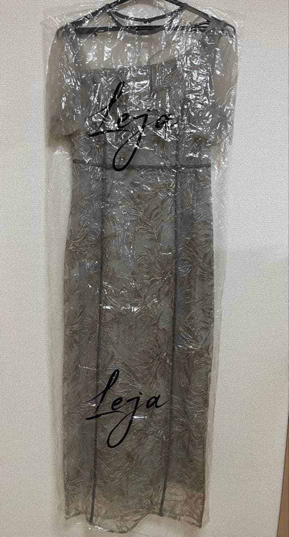 【LEJA】アシンメトリーシアーフラワードレスワンピース 結婚式 ドレス　S