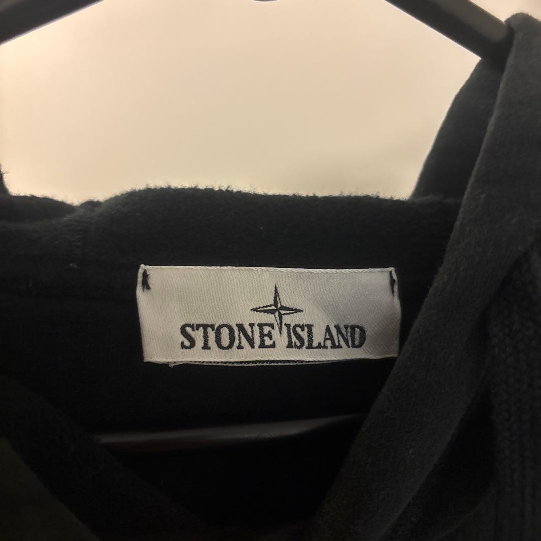 STONE  黒色パーカー　XXL
