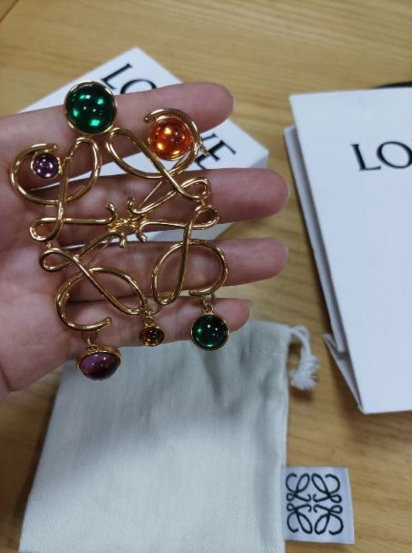 【美品】パーフェクト LOEWE ブローチ