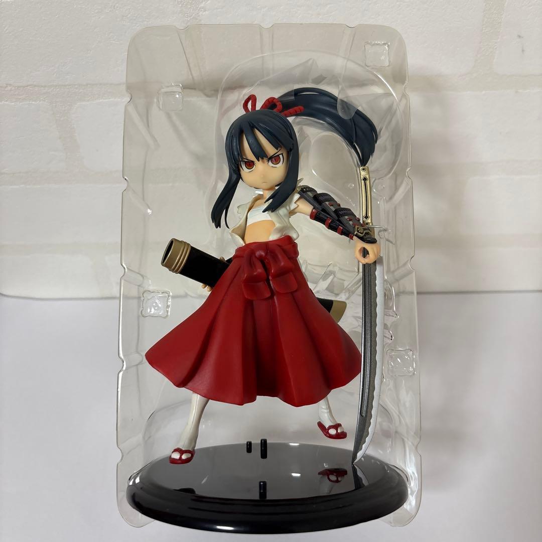 ⭐︎訳有り 世界樹の迷宮 ブシドーの女の子 トレジャーフィギュアコレクション