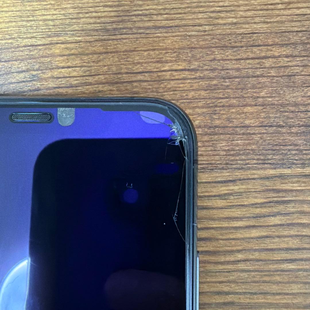 iPhone XS スペースグレ 64GB SIMフリー　純正充電器 イアフォン