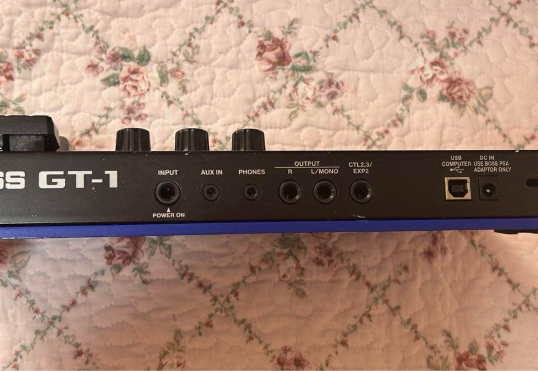 BOSS GT-1　マルチエフェクター　アダプターPSA-100S付き