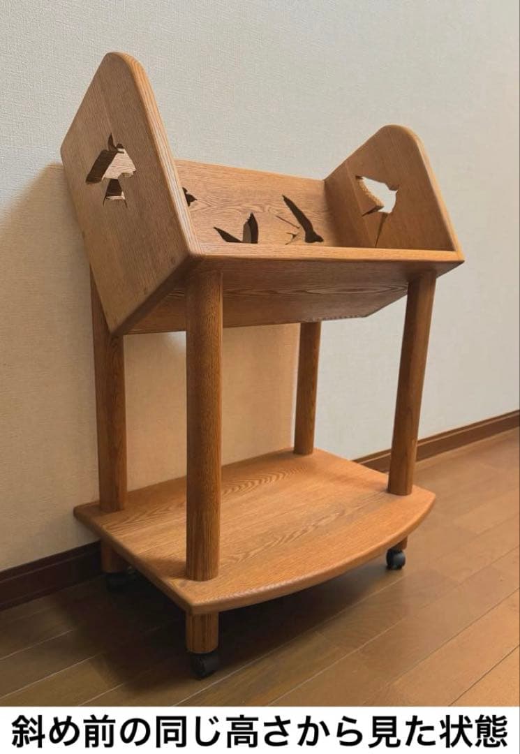 【美品】国産　無垢材　木製本棚　キャスター付き　一点物　つばめ