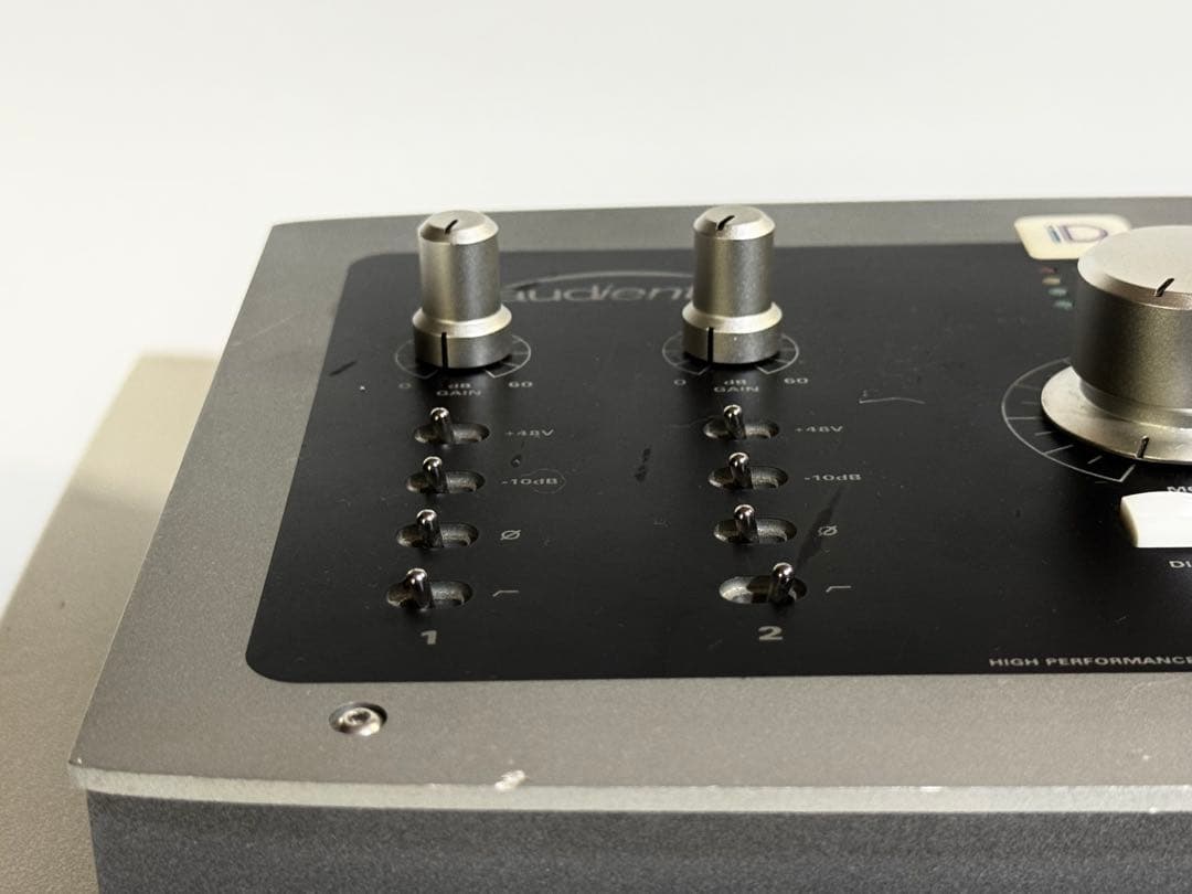 Audient iD22 オーディオインターフェース【大特価】