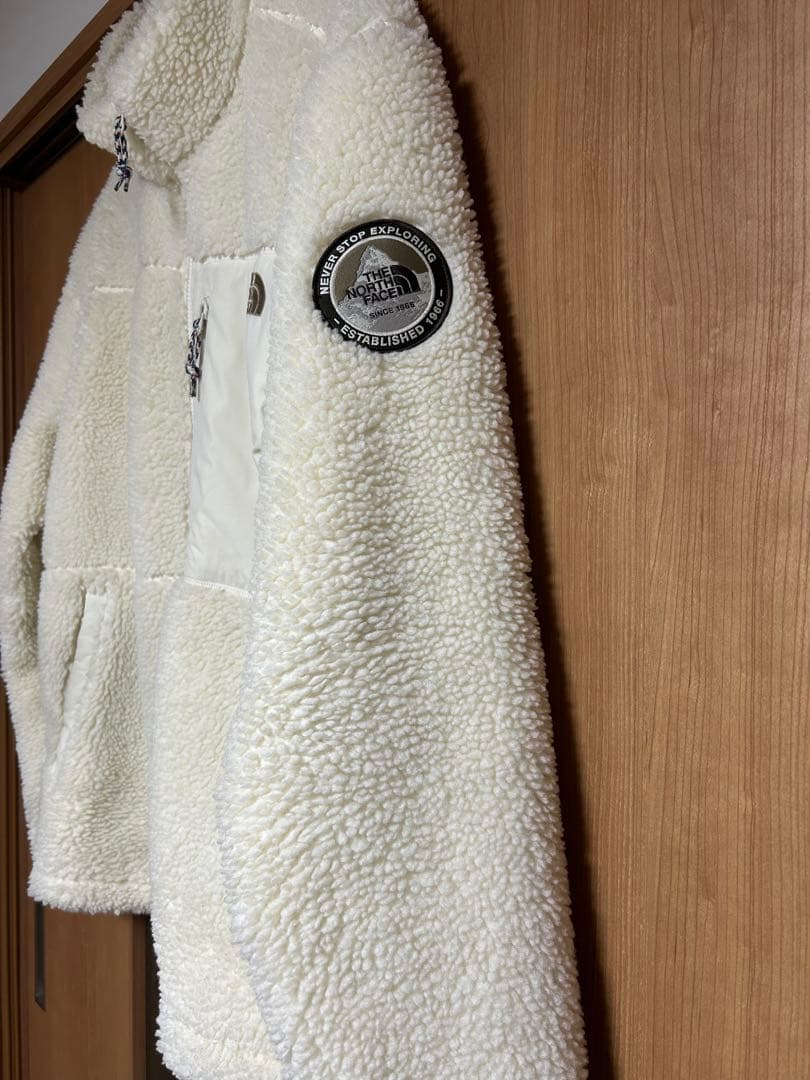【年始限定値下げ】ノースフェイス ボアフリース ホワイトレーベル